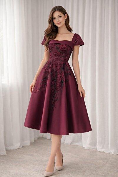 Rosina Burgundy evening dress with a flared silhouette and luxurious embroidery