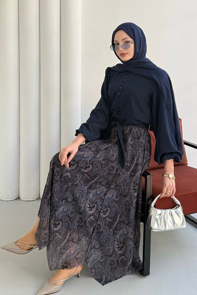 Mısra Etek üstü düğme detaylı gömlek