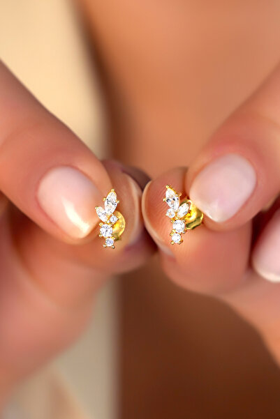 SUNSHINE 925 Ayar Gümüş ,Gold Kaplamalı Çivili Minimal Tasarım Küpe