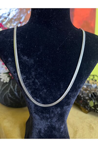 Butik Lena SILVER COLOR STEEL NECKLACE