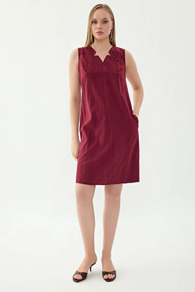 Vitrin V-Neck Pocket Dress