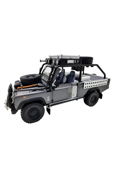 JPT Land Rover Defender 1:24 Model turnat sub presiune, lumini și sunet