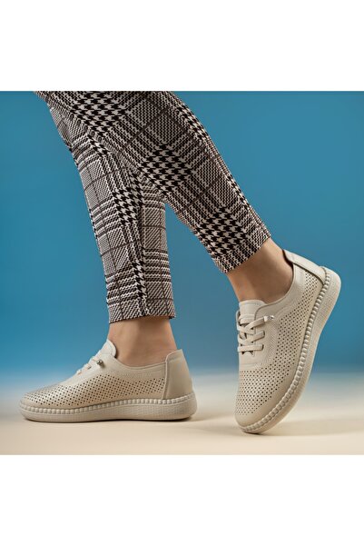 Modlet.ro Pantofi casual bej pentru femei cu șireturi elastice și perforații ...