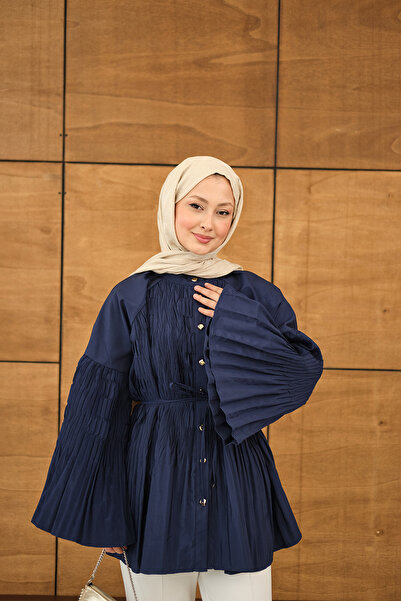 LOCCO Women's Martha Buttoned Waist Tie-Detail Shirt Navy Blue