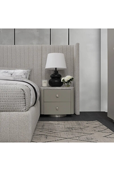 Midas Furniture طاولة جانبية رمادية اللون من كاتيو، الجانب الأيسر