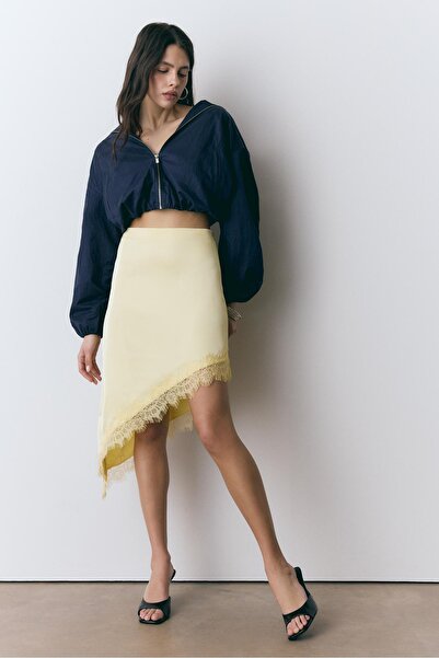 Stradivarius Asimetrik saten etek