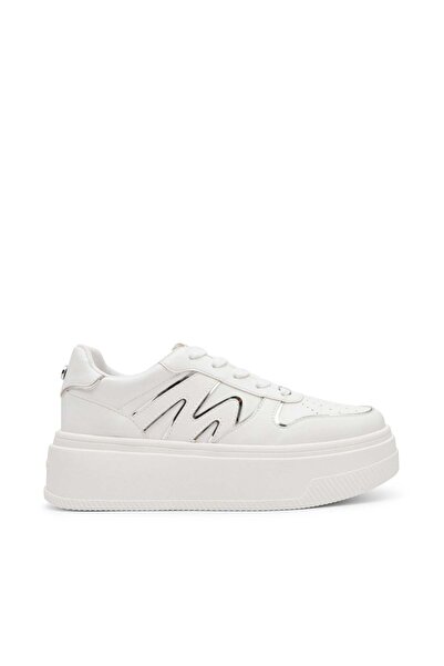 Steve Madden Dyna09s1 Solid Low Heel Sneakers