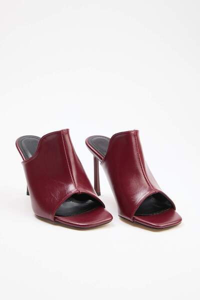 TRENDYOL SHOES Roșu Claret 9 cm Clasic pentru femei pantofi cu toc TAKSS26TO0...