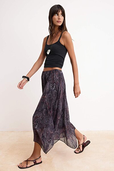 Συλλογή Trendyol Πολύχρωμο σάλι Με σχέδιο Ασύμμετρη κοπή Με φόδρα Φούστα μίντ...