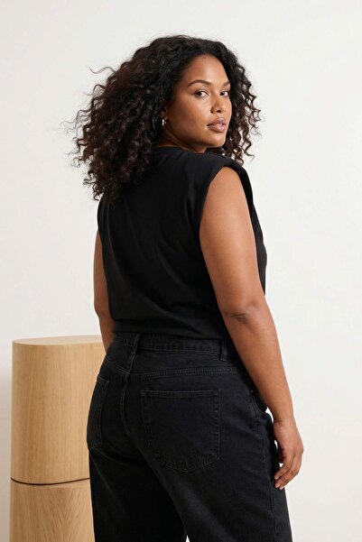 Trendyol Curve Tricou negru cu decolteu cu nasturi, 100% bumbac, tricotat, mă...