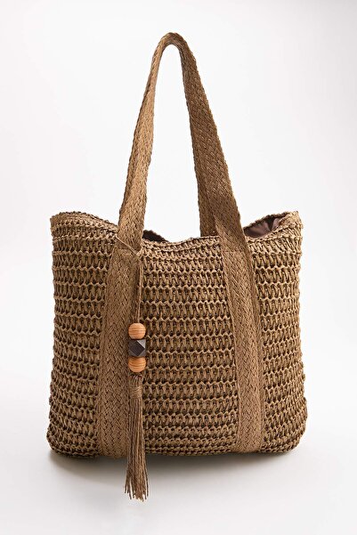 TRENDYOL SHOES Geantă de umăr medie pentru femei, din paie, cu detaliu cu ciu...