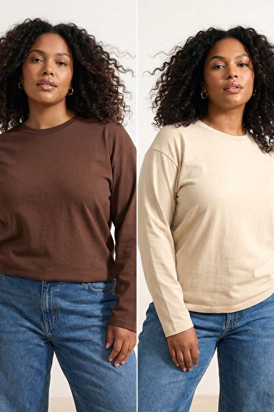 Trendyol Curve قميص محبوك بني‑بيج، طقم قطعتين، 100% قطن سوبرم، مقاس عادي، مود...