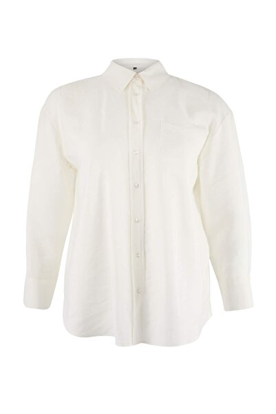 Trendyol Curve Πιο βιώσιμο πουκάμισο μεγάλου μεγέθους από έκρου μοντάλ, μαλακ...