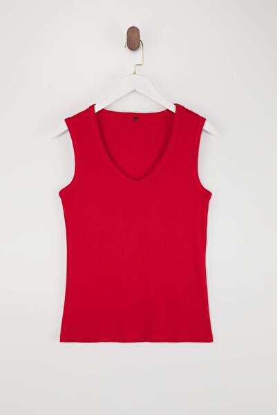 Trendyol Curve قميص داخلي محبوك مرن بدون أكمام باللون الأحمر TBBSS26CV00004