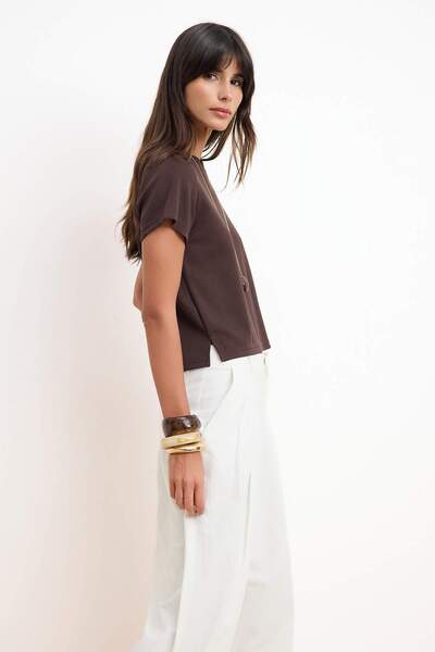 Trendyol Collection Brown Regular Short Sleeve Crew Neck Soft Knitted T-Shirt...