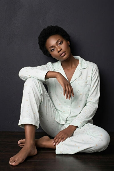 DOFİ Γυναικείο σετ πιτζάμες Aerobin με πράσινο μακρυμάνικο μοτίβο με λουλούδι...