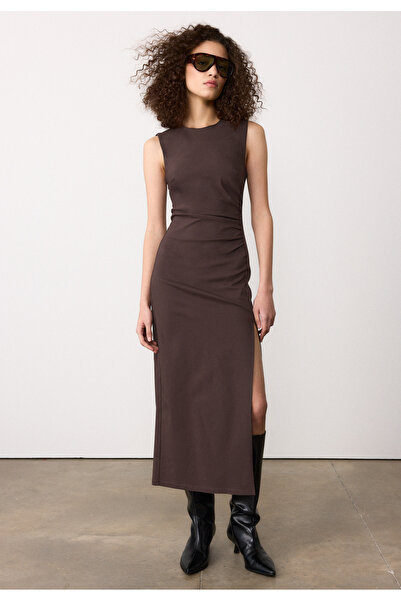 Stradivarius Kolsuz bengalin midi elbise