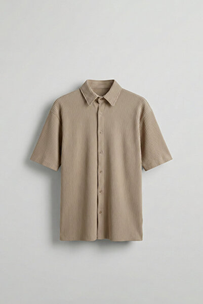 ablukaonline Bež muška košulja sa kubanskim ovratnikom Oversize kroj Rebrasto