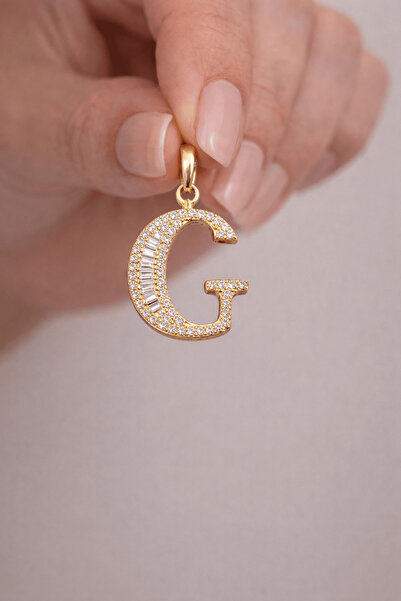 YAVUZ KUYUMCULUK 14 Ayar Altın Baget Taşlı Harf Kolye Ucu