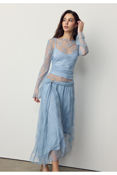 Stradivarius Asymmetric lace skirt