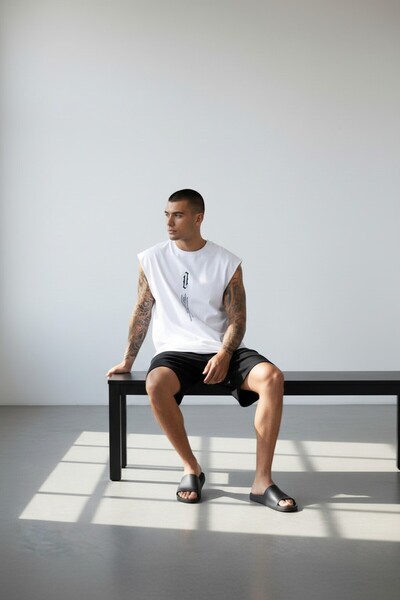 Altamira Muška bela vertikalna štampana majica bez rukava