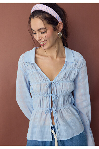 Stradivarius قميص ضيق معقود