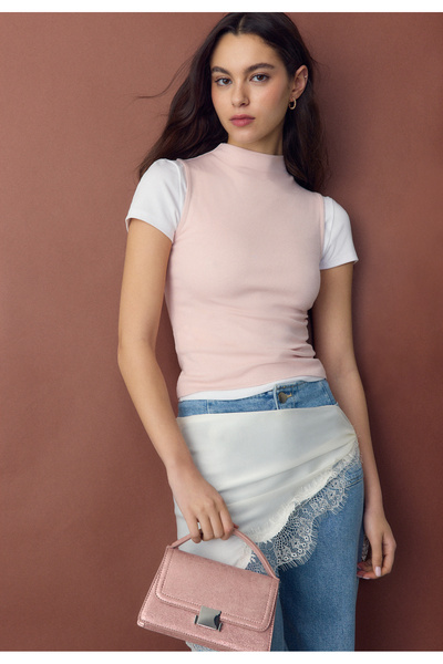 Stradivarius Sleeveless funnel neck T-shirt