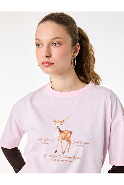 Koton Άνετο μπλουζάκι με κοντό μανίκι και λαιμόκοψη ποδηλατικού τύπου Geyik μ...