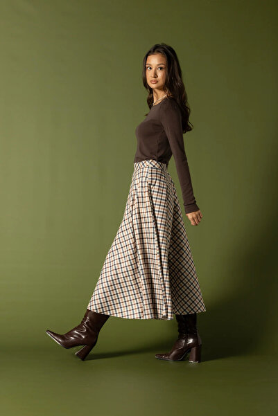 Pamira Kadın Süet Dokulu Fermuarlı Yüksek Bel Ekose Desen Çift Cepli Midi Etek