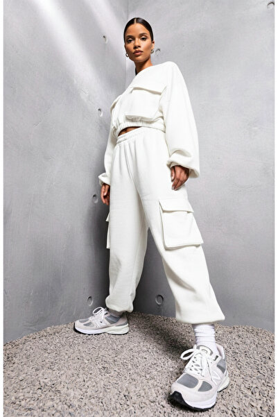 arakan Yan Ve Ön Cep Detaylı Sweatshirt Jogger Alt Set Kadın Eşofman Takımı K...