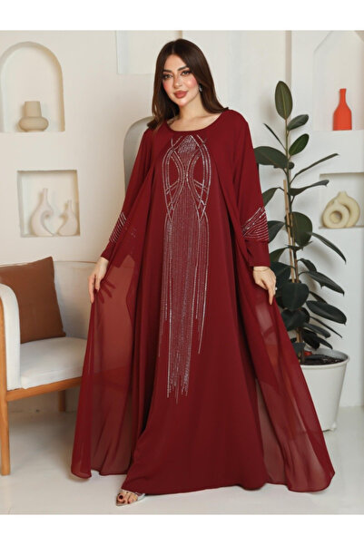 Nice Model فستان طويل أنيق بقصة انسيابية، مصنوع من الشيفون خفيف ومطرز بتطريزا...