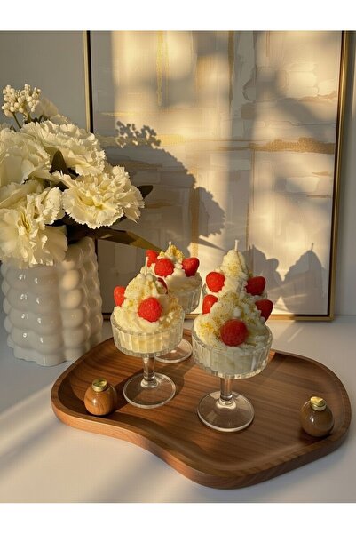 Laydora design Kokulu El Yapımı Çilek Figürlü Dekoratif Mum