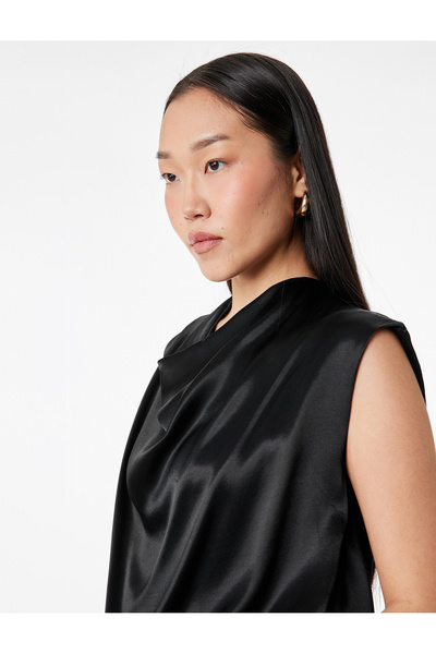 Koton Degaje Collar Sleeveless Satin Blouse
