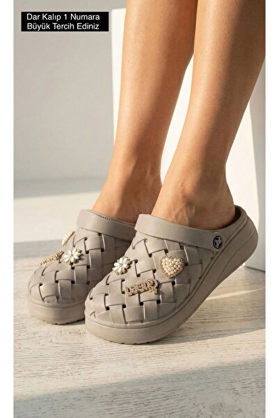 Altın Pabuç Kadın Bahçe Plaj Hemşire Terliği - Hasır Görünümlü, Aksesuarlı, H...