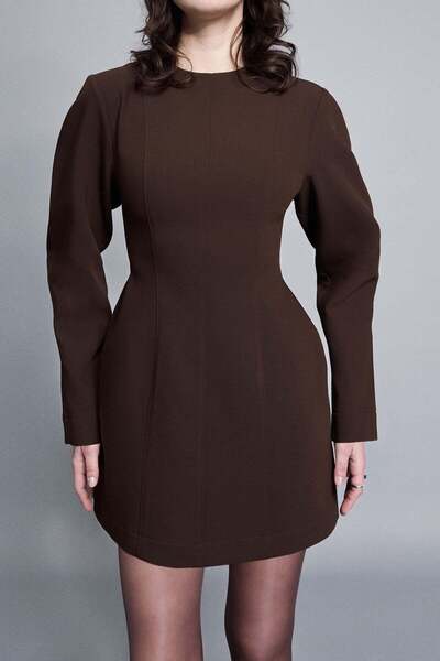 VATKALI Извита мини рокля