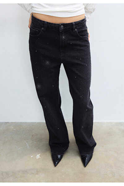 Stradivarius بنطال جينز بقصّة مستقيمة مع أحجار الراين