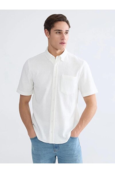 LC Waikiki Cămașă albă pentru bărbați, cu croială normală (S6)