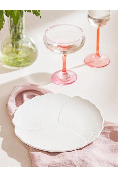 LC Waikiki Beyaz Porselen Pasta Tabağı 20 Cm (S6)