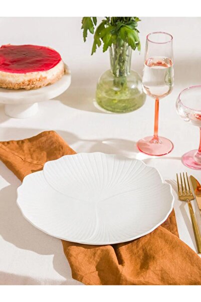 LC Waikiki طبق تقديم من البورسلين الأبيض 26 سم (S6)