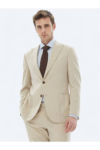 Kip Costum bej drept modern din amestec de lână