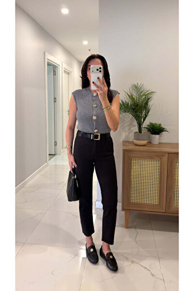 BİRCANÇİL ZR Wita Siyah Kesik Paça Boy Fit Jean