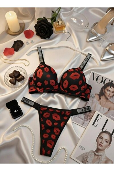 WOMEN'S WORLD FANTASY Chiloți tanga cu burete și susținere LOVE SECRETT