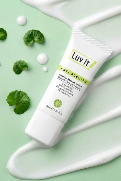 Luv it! Centella Extract Anti-Blemish Moisturizing Cream 50 ml - Deep Hydration with Hyaluronic Acid