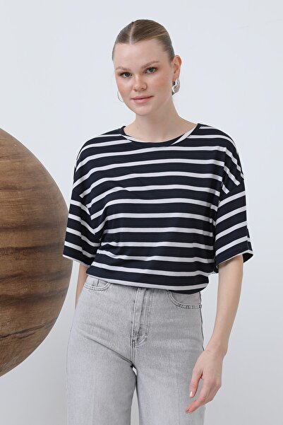 Loreen Women's Crew Neck Striped Tshirt - 20634Tsh - Black-Ecru
