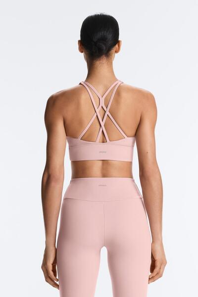 Oysho Comfortlux orta destekli dolgulu spor sütyeni