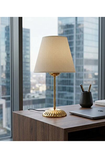 365GUNSERİSONU مصباح طاولة عاكس الضوء مصنوع من المعدن المطلي بالذهب على شكل ب...