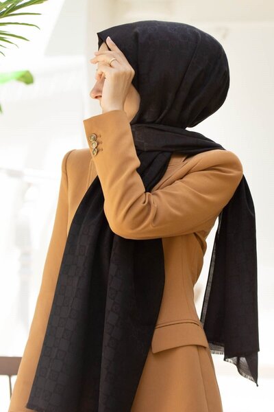 Vissona %57 İPEK %43 PAMUK MONOGRAM DESENLİ SİYAH RENKLİ 70X190 ŞAL