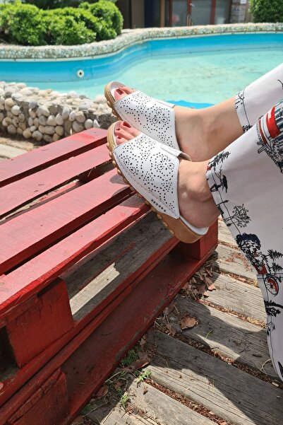 İNZE AYAKKABI Papuci din piele naturală albă pentru sprâncene