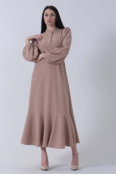 Feminist Taş Detaylarla Süslenmiş Şık Elbise Bej 4673002