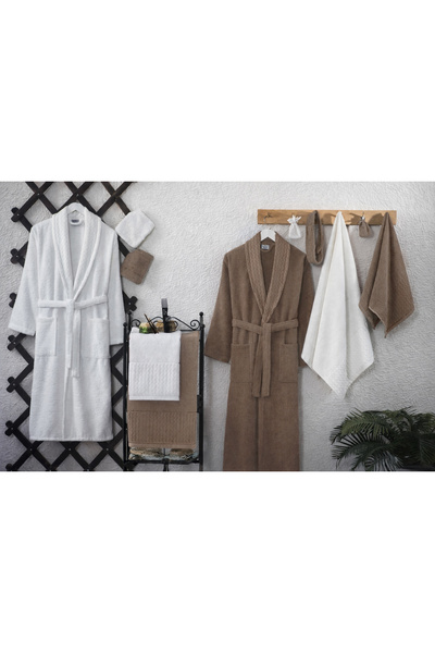 M Madam Lydi 15 Piece Velvet Premium Bathrobe Set |   Double Dowry Bathroom Set